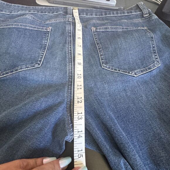 Chico’s Women’s Size 2R (12/14) Blue Denim Jeans Stretch Straight Leg Bootcut - Picture 6 of 11